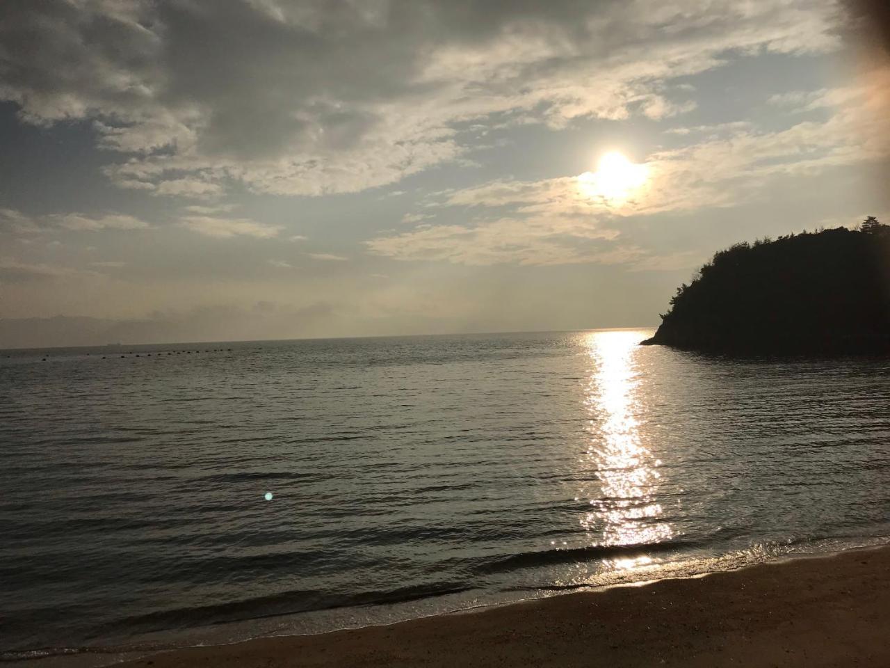 Uogashi 7070 Ocean View Lägenhet Naoshima Exteriör bild